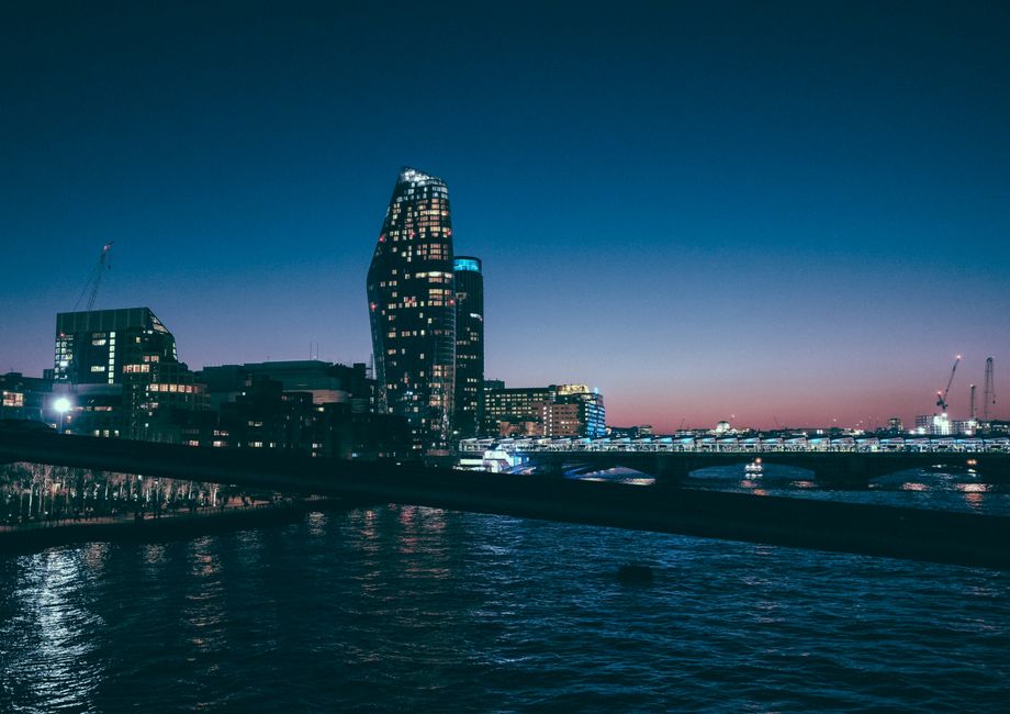 Same day rubbish removal Blackfriars Bridge made easy